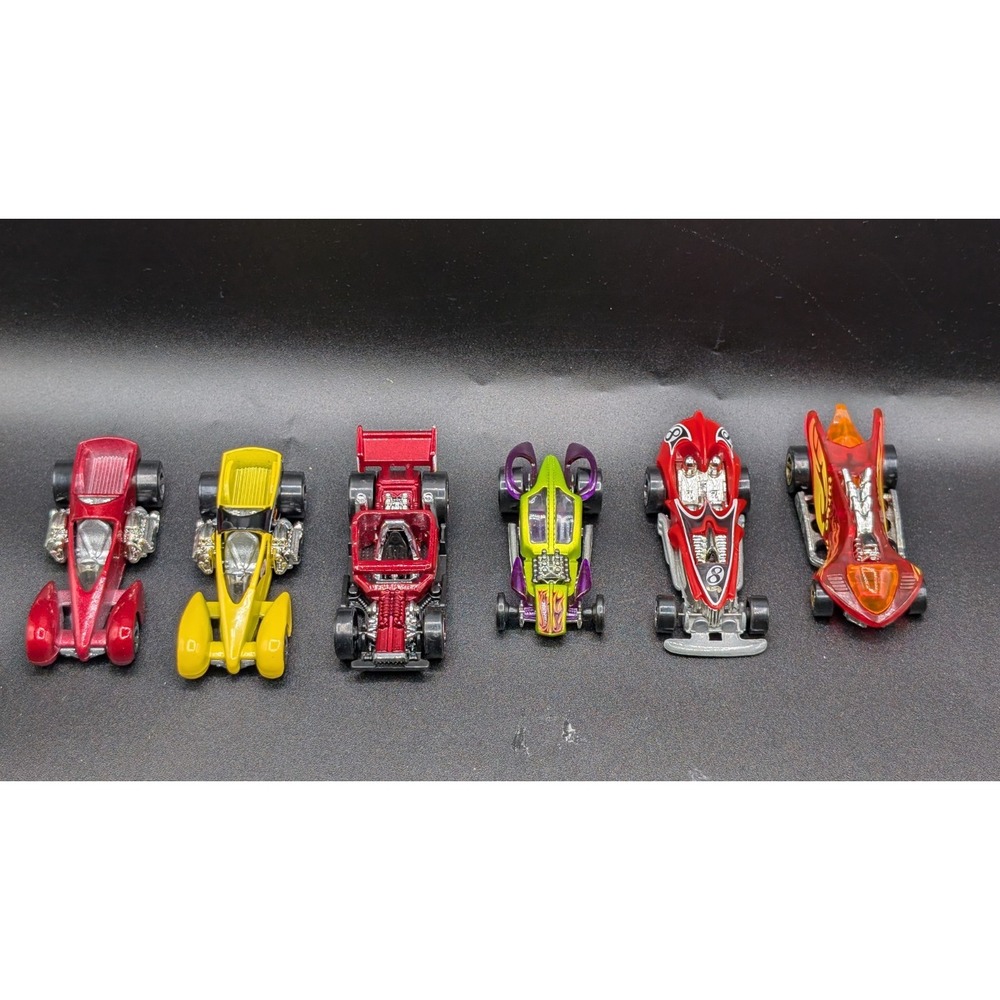 1990s & 2000s Hot Wheels Die-cast Car Lot Of 6 (Screaming, Turbo, Skullrider)